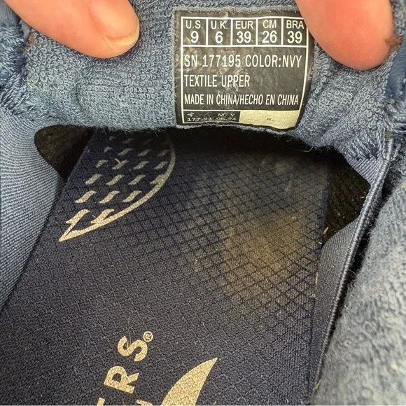 Skechers Arch Fit Arcade - Arcata Navy Blue Canvas Sneakers Shoes Women’s size 9 - Picture 8 of 9